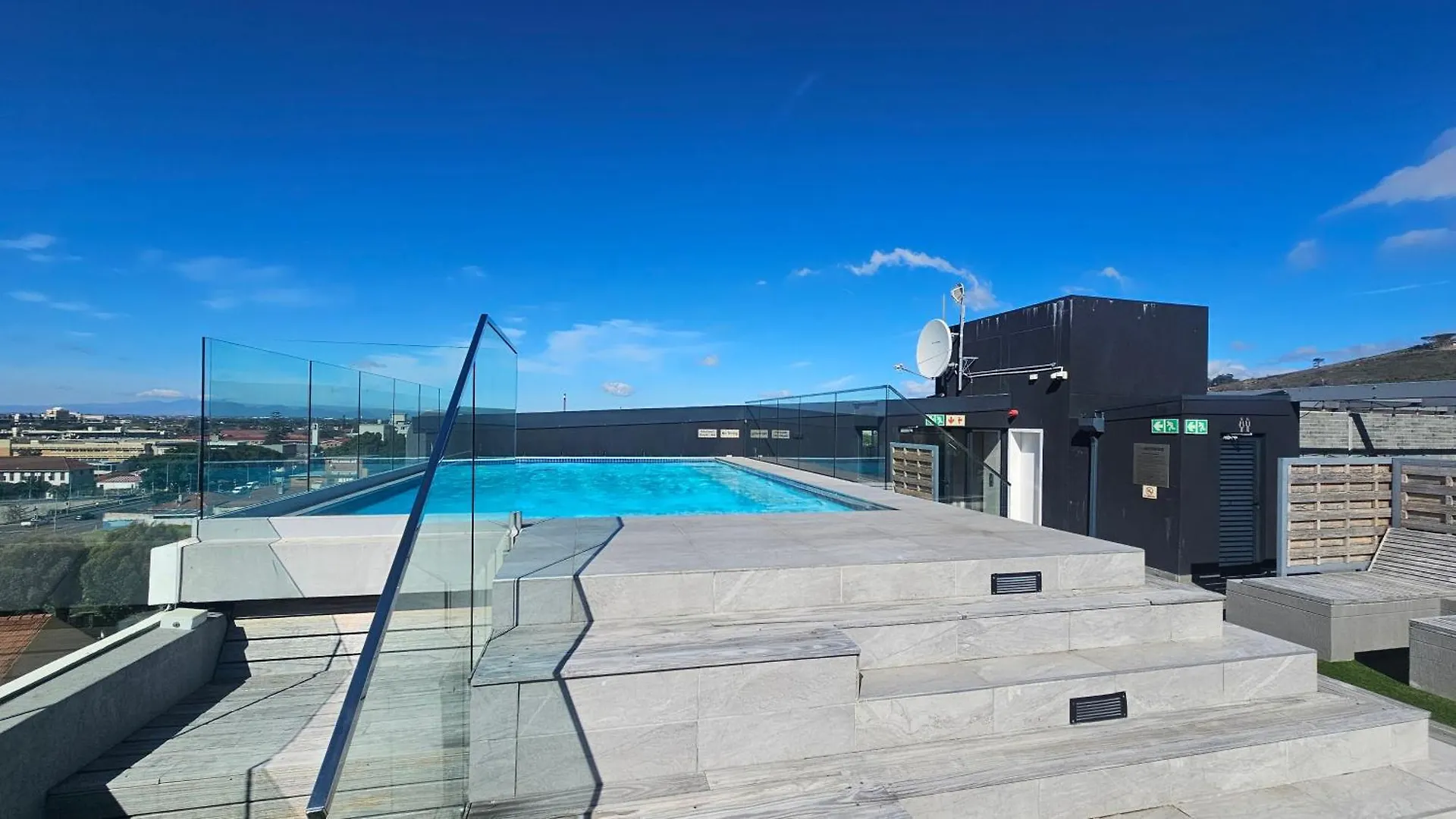 The Westwood Deluxe Studio Cape Town Apartment